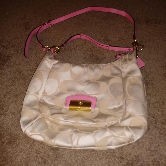 Coach purse - Picture 2 of 3